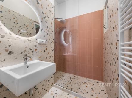 Pronájem bytu, 2+kk, 52 m²