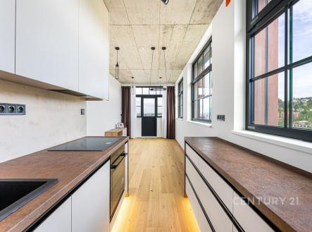 Pronájem bytu, 3+kk, 74 m²