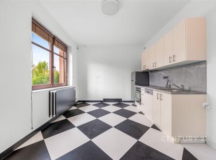 Pronájem bytu, 2+kk, 63 m²