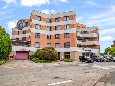 Pronájem bytu, 2+kk, 63 m²