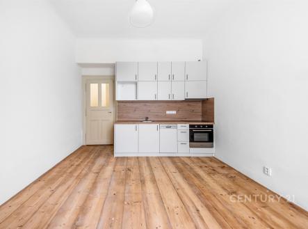 Pronájem bytu, 1+kk, 27 m²