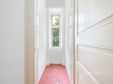 Pronájem bytu, 1+kk, 27 m²