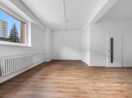 Pronájem bytu, 1+kk, 37 m²