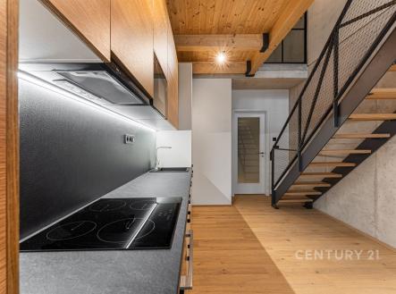Pronájem bytu, 3+kk, 66 m²