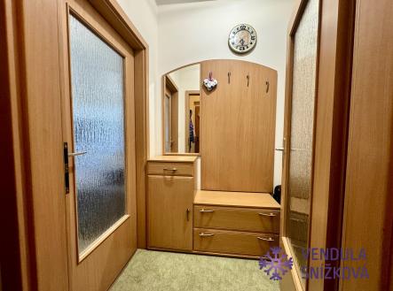 Pronájem bytu, 1+kk, 35 m²