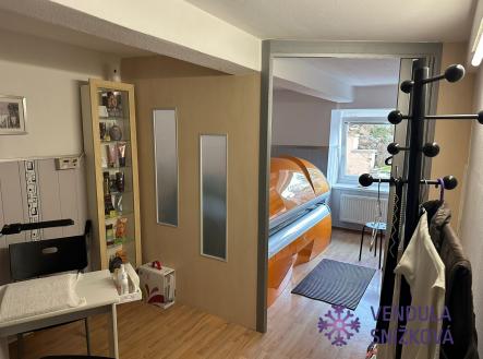 Prodej obchodní prostor, 60 m²