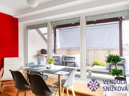 Pronájem bytu, 2+kk, 64 m²