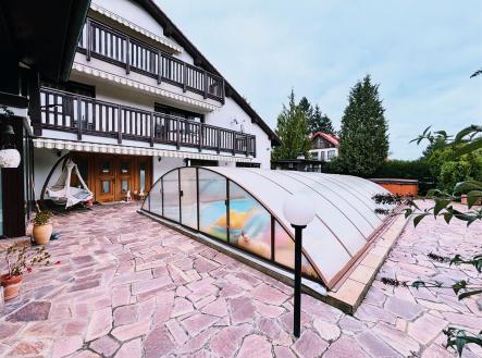 Prodej domu/vily, 962 m²