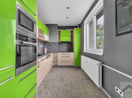 Pronájem bytu, 3+1, 70 m²