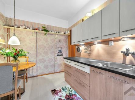 Prodej bytu, 3+1, 98,7 m²