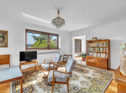 Pronájem domu/vily, 184 m²