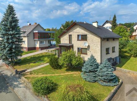 Pronájem domu/vily, 184 m²