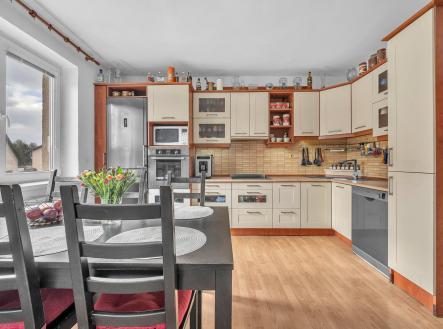 Prodej domu/vily, 203 m²