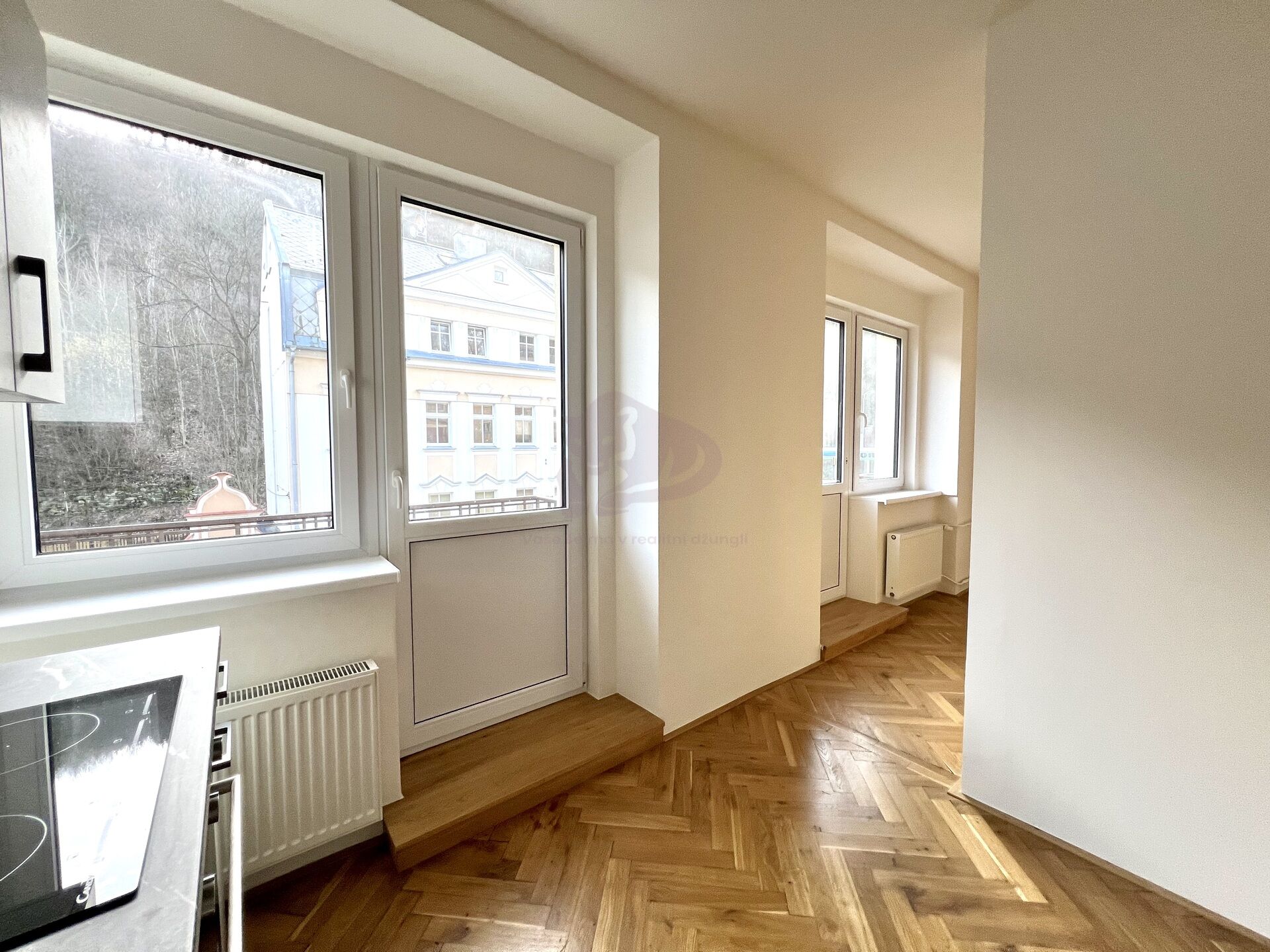 Prodej bytu 1+kk 24 m² po komplet rekonstrukci, Jáchymov
