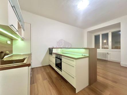 Pronájem bytu, 3+kk, 70 m²