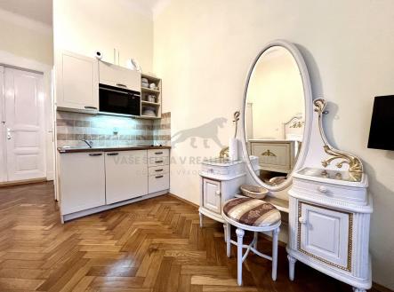 Pronájem bytu, 1+kk, 31 m²