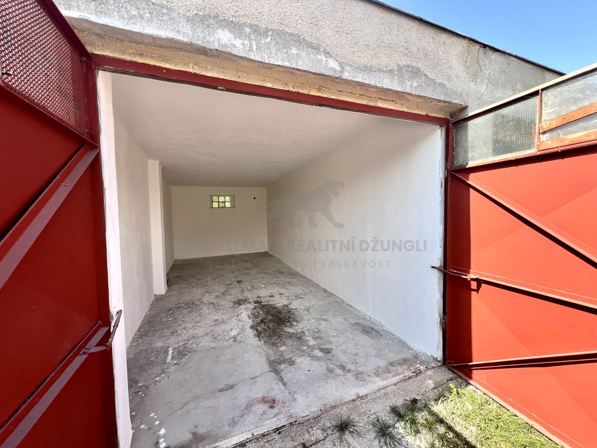 Garáž na prodej v Čakovicích