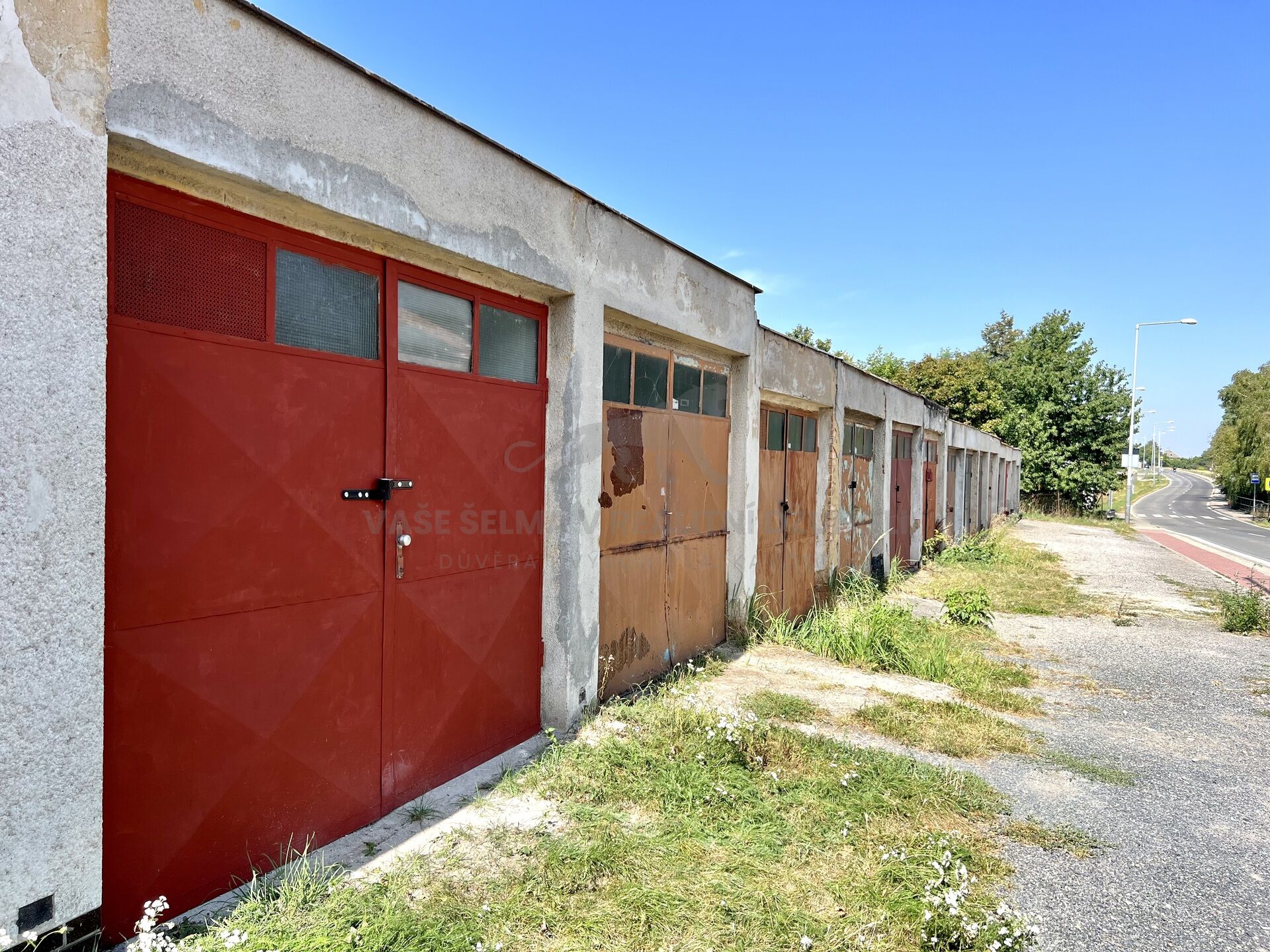 Garáž na prodej v Čakovicích
