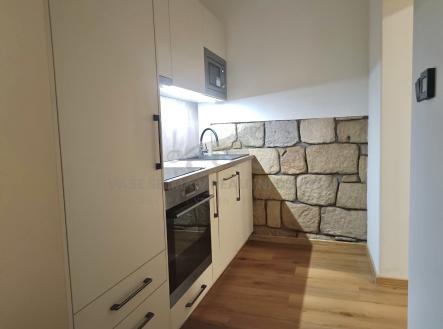 Prodej bytu, 1+kk, 70 m²