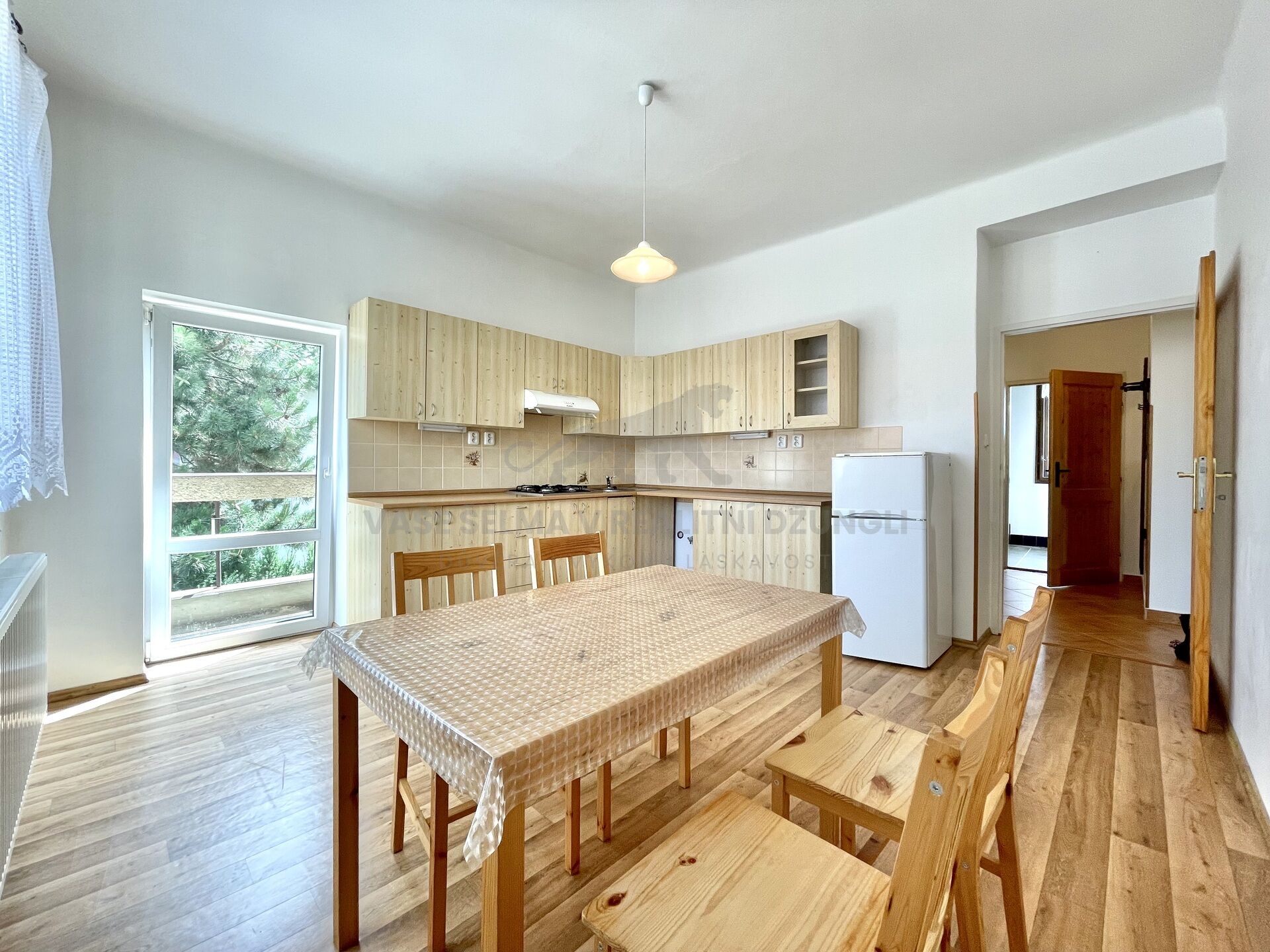 Pronájem pokoje Srašnice