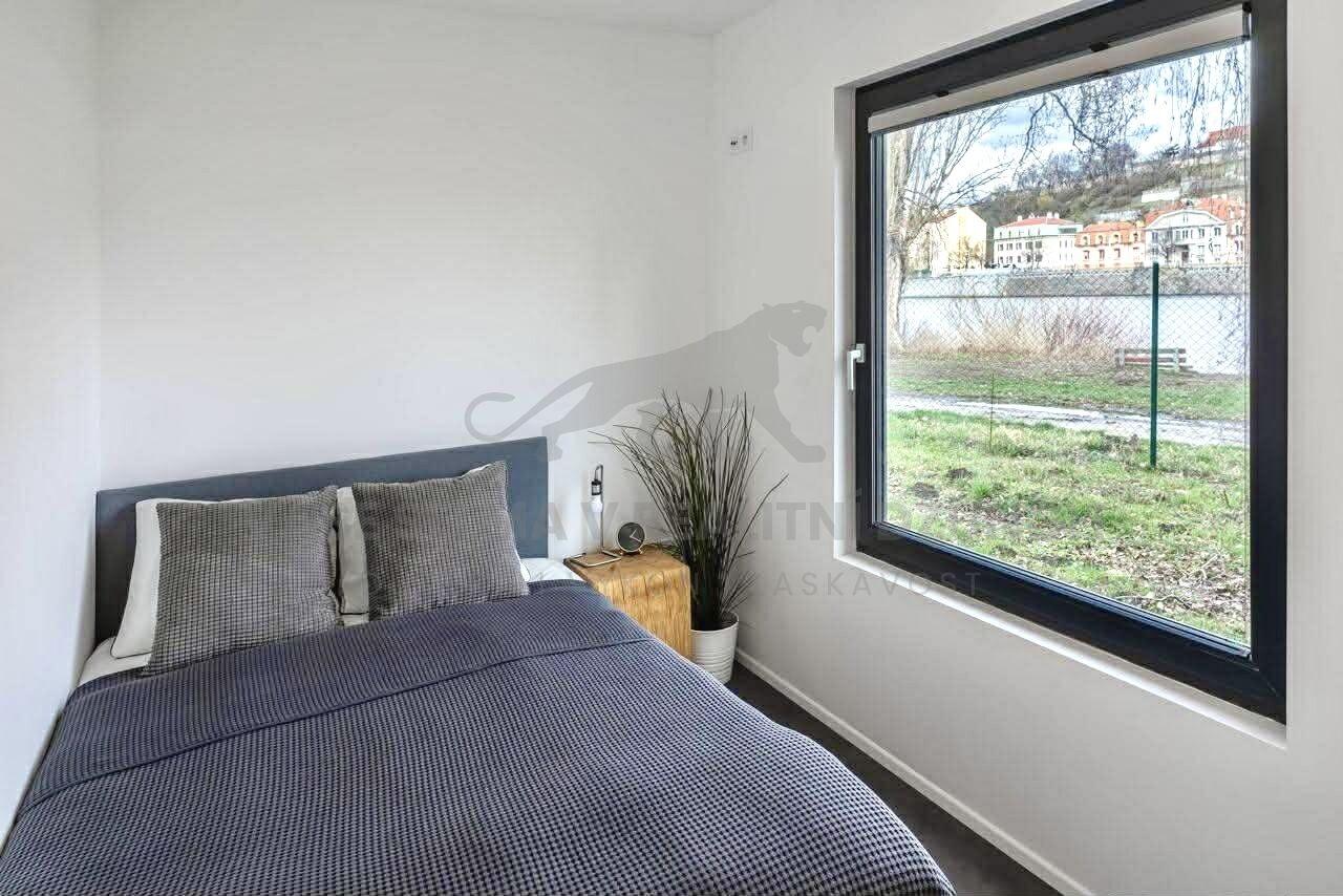 Stylový, moderní a ekologický Kontejnerový Dům na Prodej!