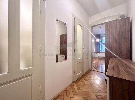 Pronájem bytu, 1+kk, 22 m²