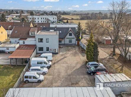 Prodej kanceláře, 374 m²