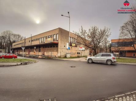 Pronájem jiné, 200 m²