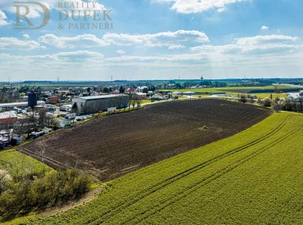 Pronájem - komerční objekt, sklad, 2 200 m²