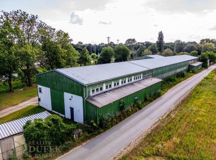 Pronájem komerčního objektu, sklad, 1 398 m²