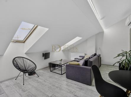 Pronájem bytu, 2+kk, 44 m²