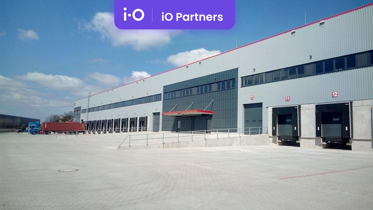 Pronájem - výrobně/ skladovací prostor, 2835 m²