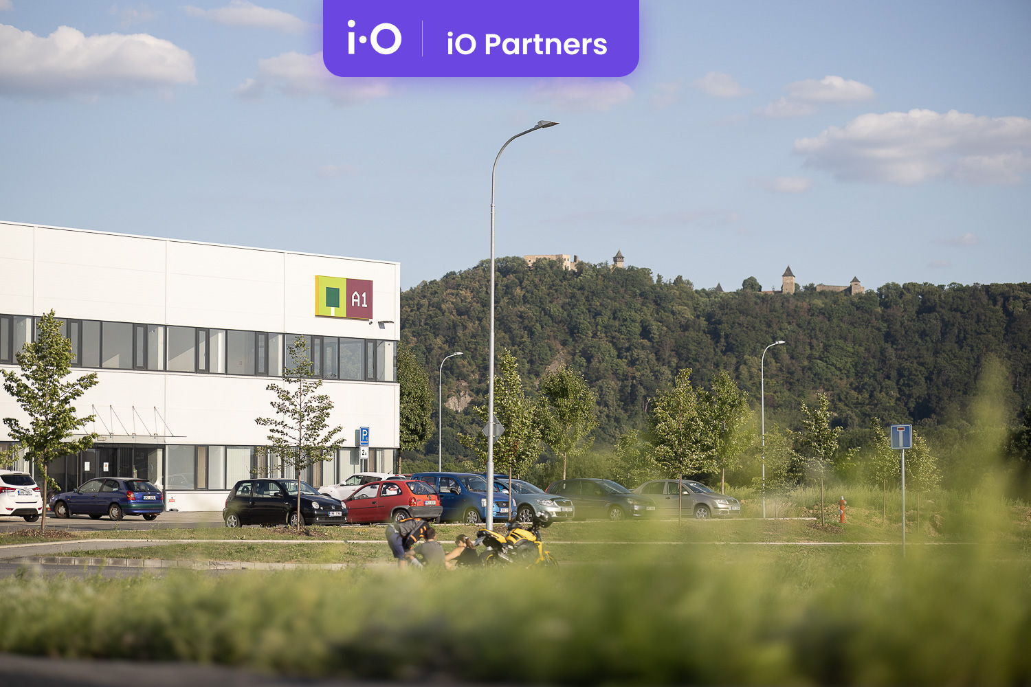 Pronájem - výrobně/ skladovací prostor, 10 000 m² - 37684 m²