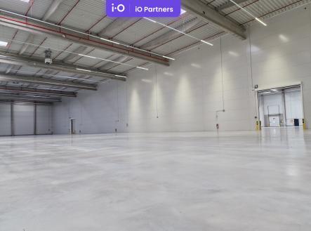 Pronájem skladovací prostor, 19 530 m²