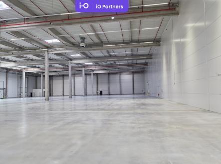 Pronájem - skladovací prostor, 3 661 m²