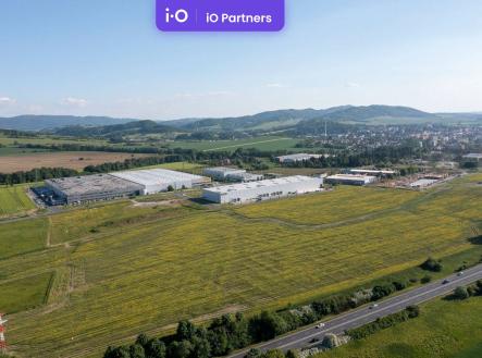 Pronájem skladovací prostor, 1 203 m²