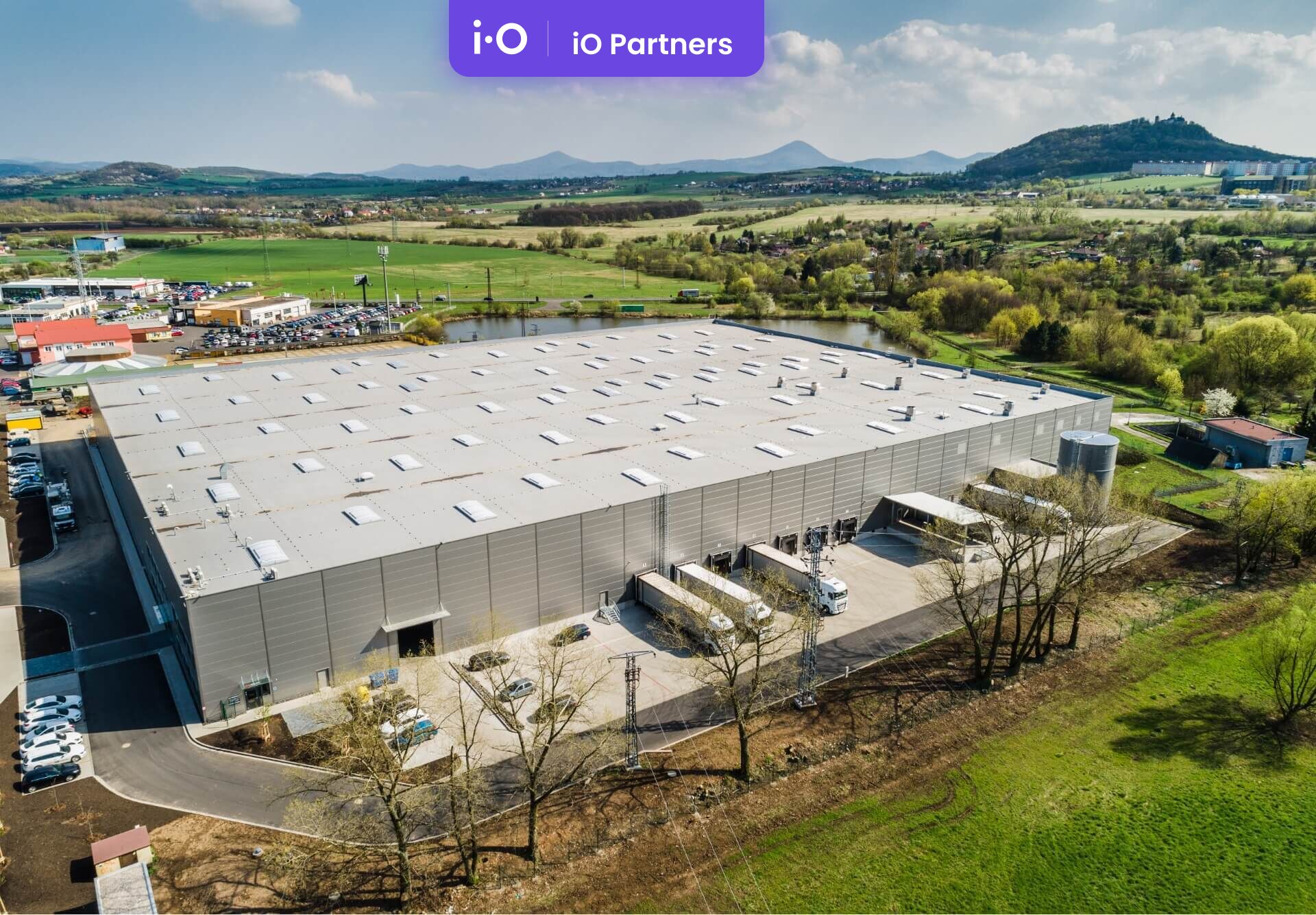 Pronájem - výrobně/ skladovací prostor, 6500 m²