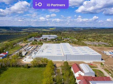 Pronájem - skladovací prostor, 5 000 m²