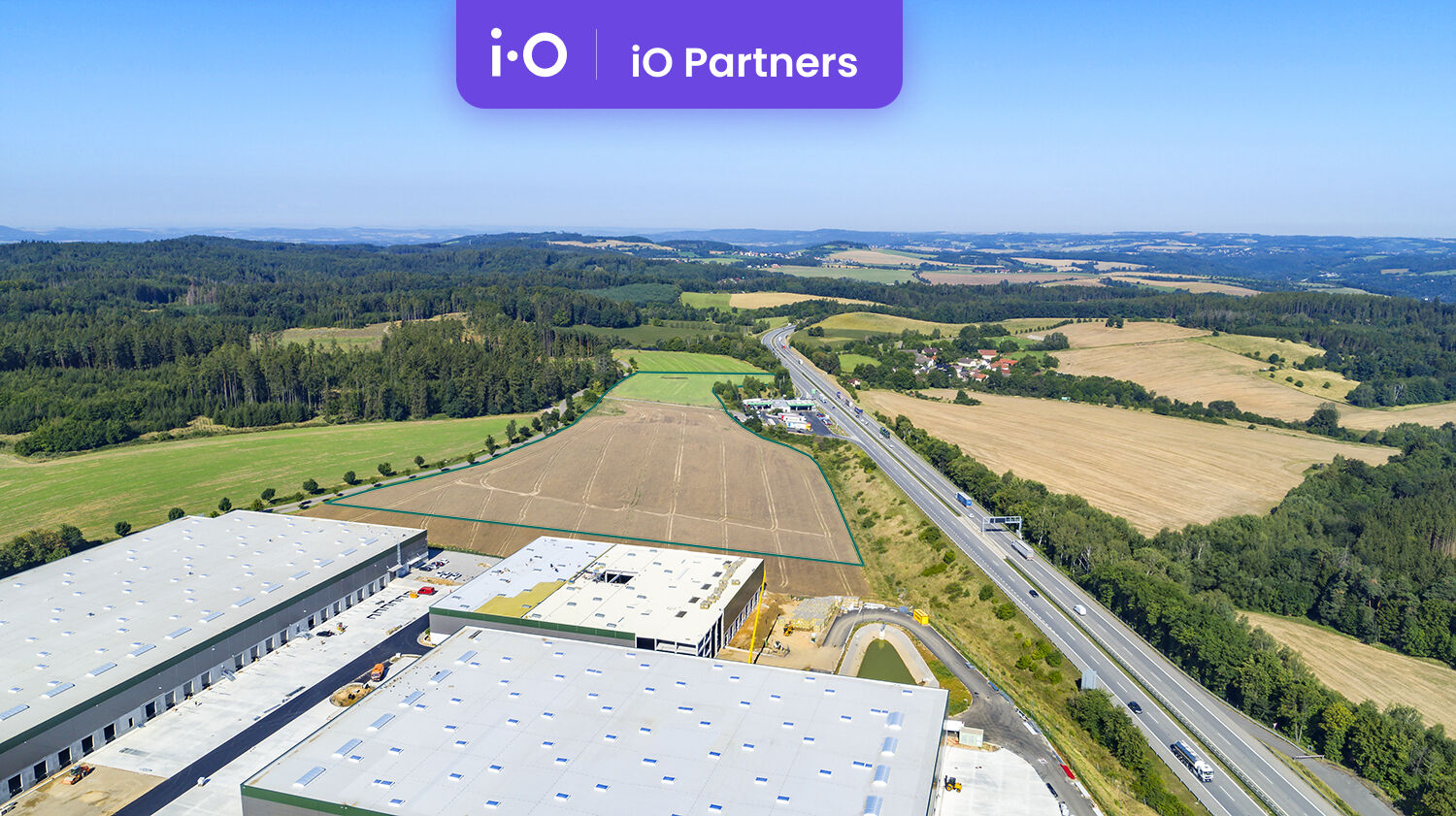 Pronájem - výrobně/ skladovací prostor, 5973 m²