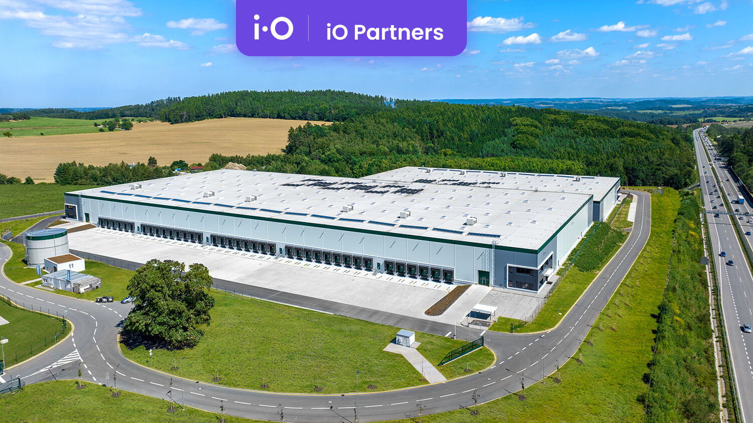 Pronájem - výrobně/ skladovací prostor, 5000 m² - 20570 m²