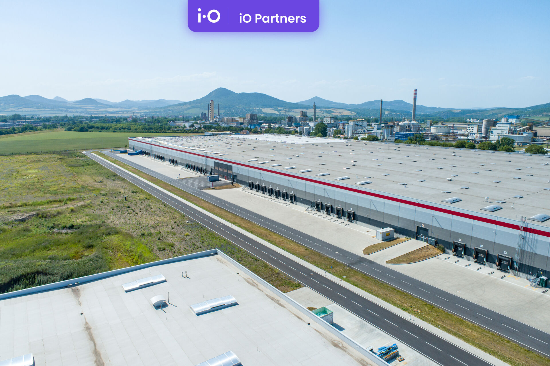 Pronájem - výrobně/ skladovací prostor, 5000 m² - 14562 m²