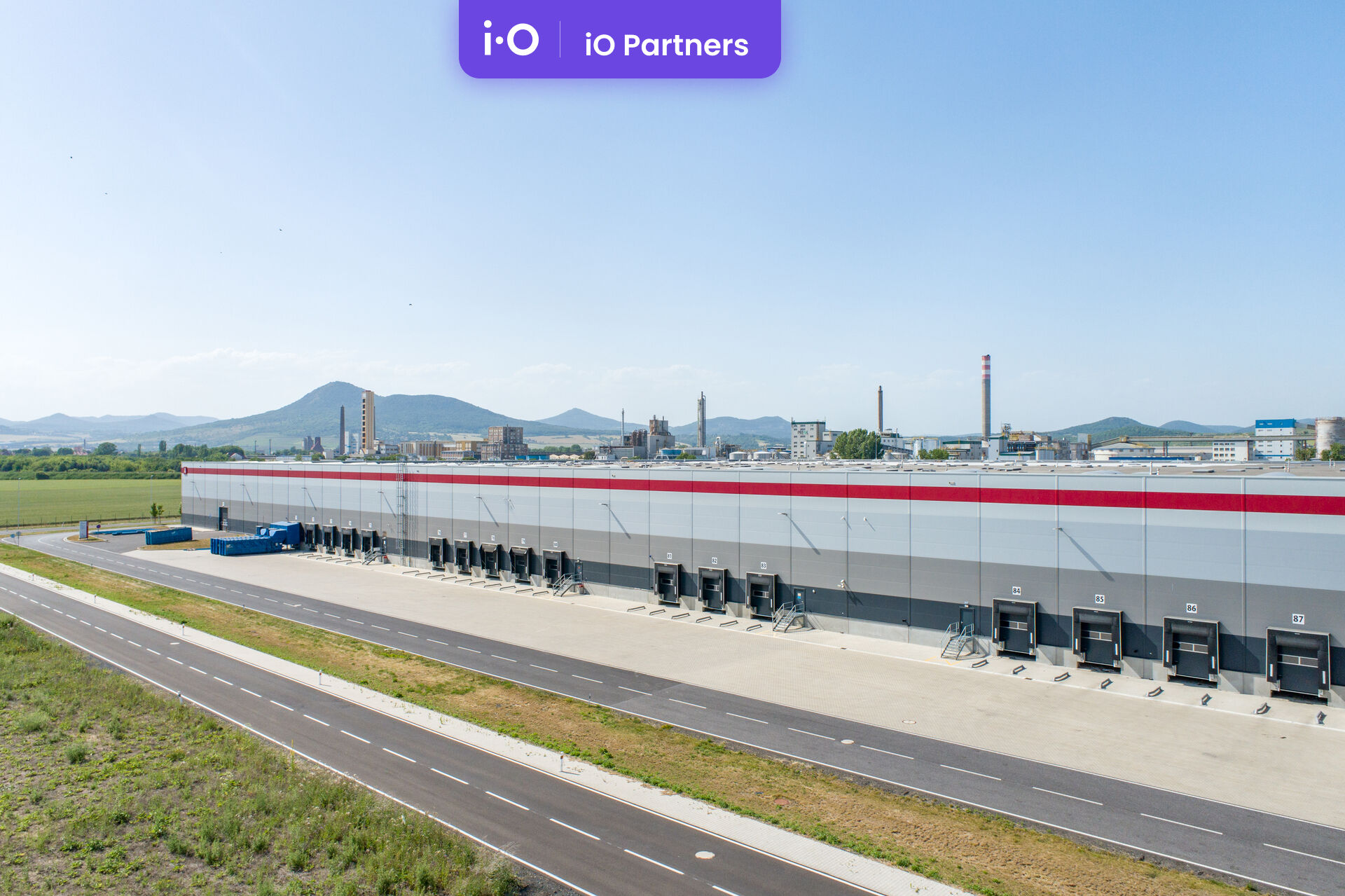 Pronájem - výrobně/ skladovací prostor, 5000 m² - 14562 m²