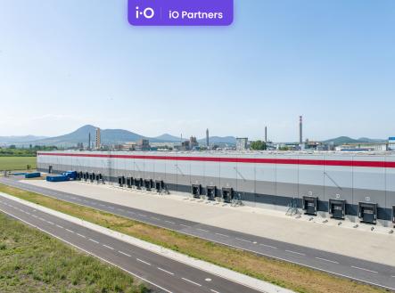 Pronájem - skladovací prostor, 14 562 m²