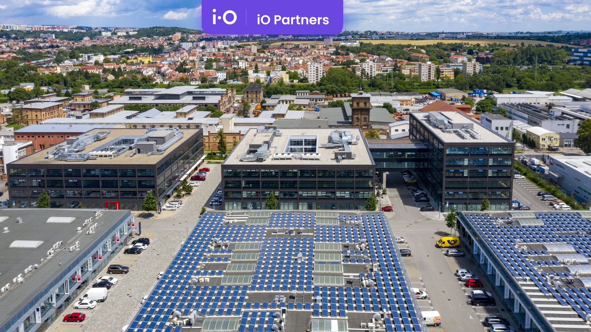 Pronájem - výrobně/ skladovací prostor, 375 m²