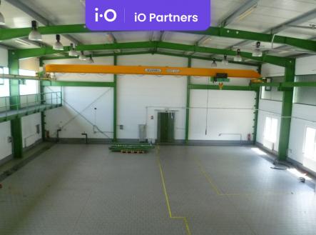 Pronájem skladovací prostor, 1 940 m²