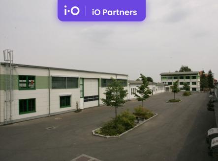 Pronájem skladovací prostor, 1 940 m²