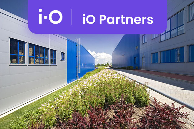 Pronájem - výrobně/ skladovací prostor, 750 m²