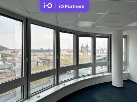 Pronájem kanceláře, 1 180 m²