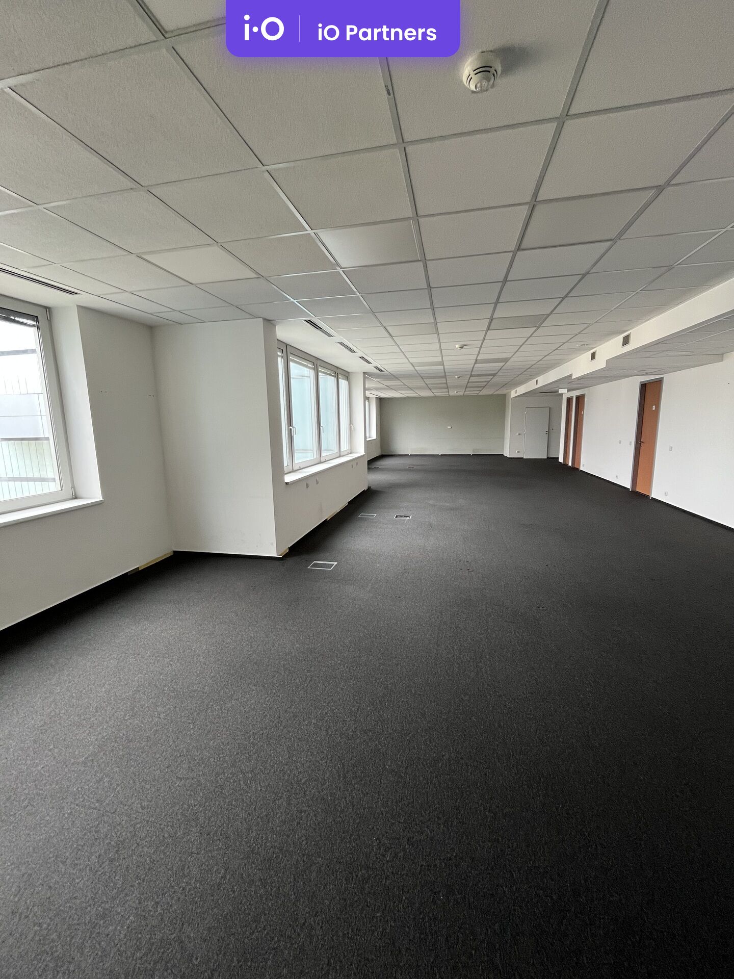 Pronájem kancelářských prostor na Praze 5 - 375 m²