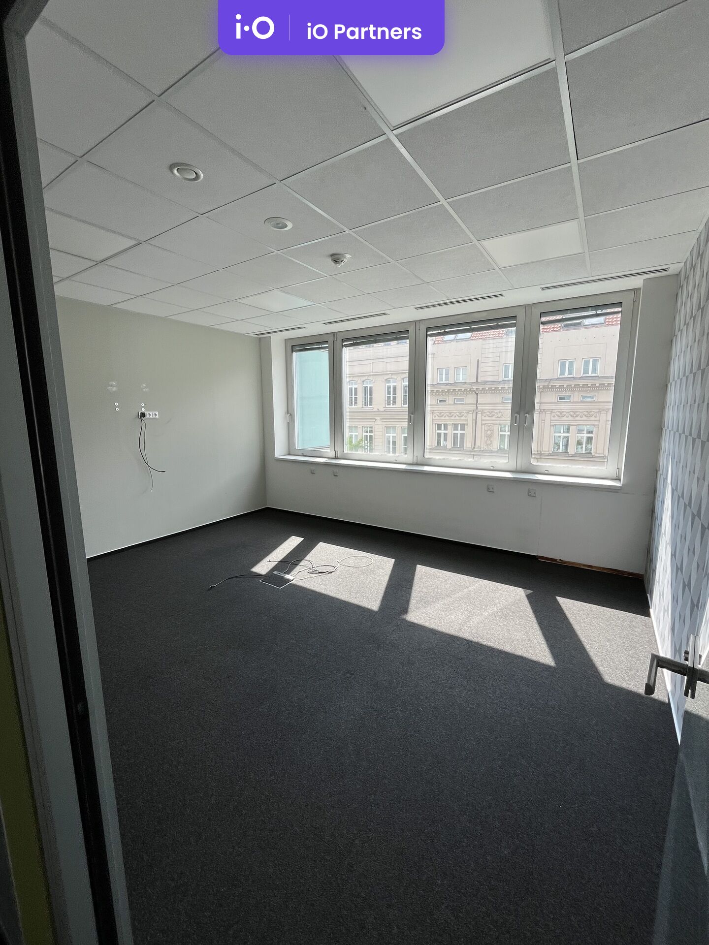 Pronájem kancelářských prostor na Praze 5 - 375 m²